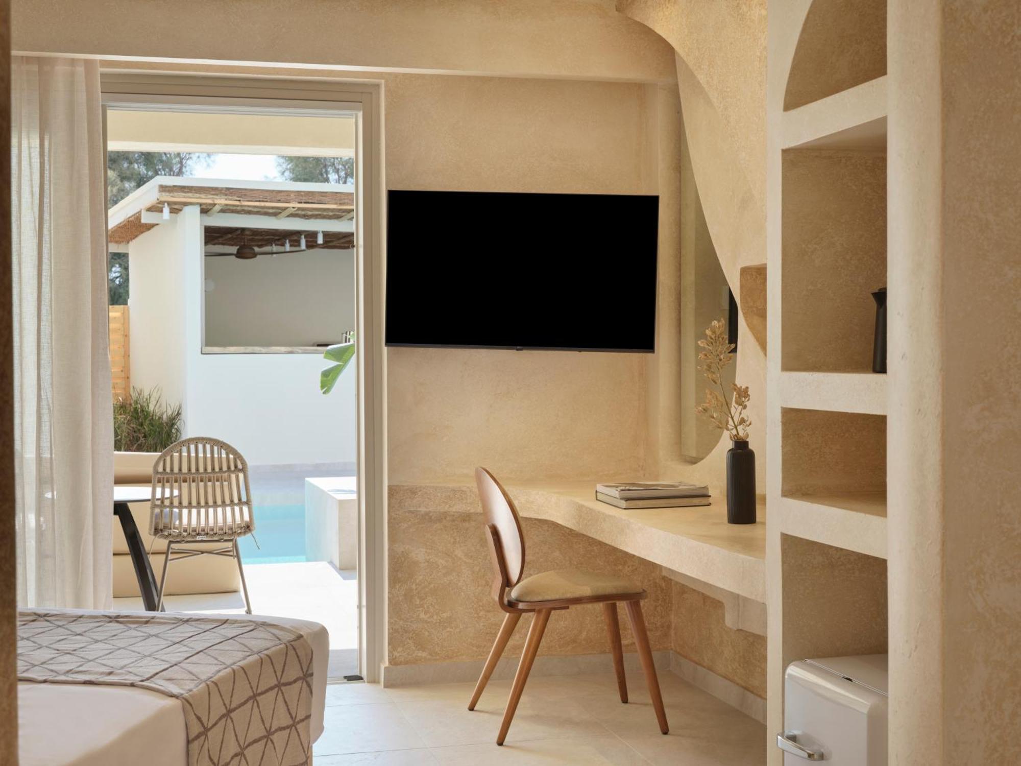 Heyday Luxury Suites Perissa  Bagian luar foto