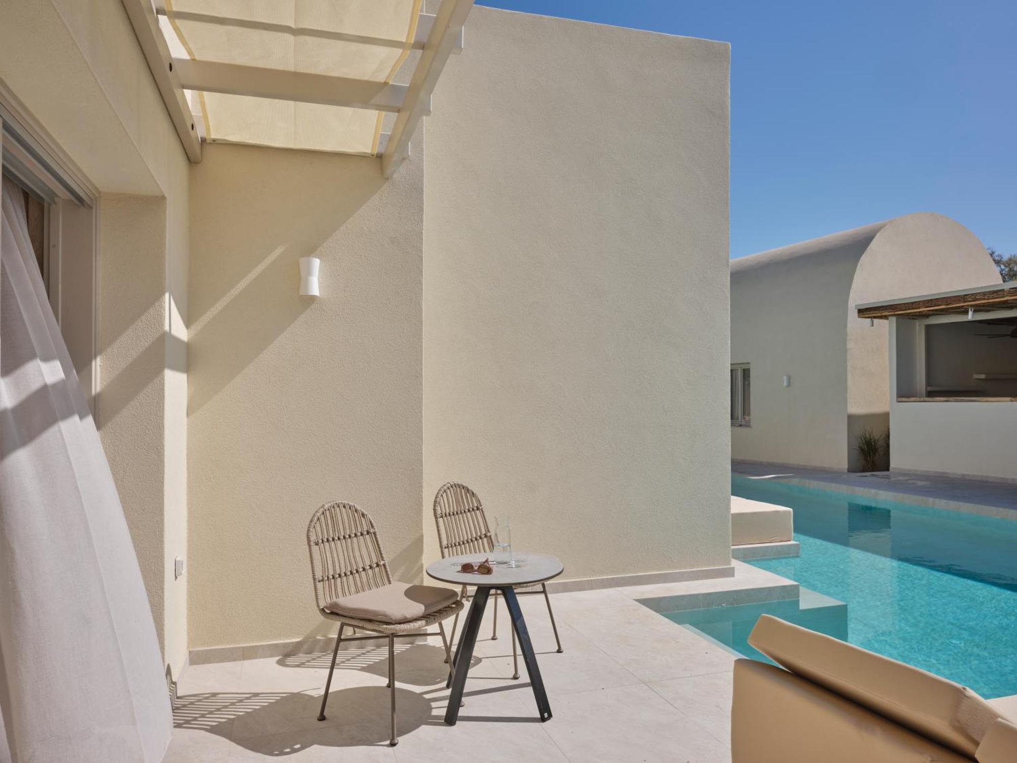 Heyday Luxury Suites Perissa  Bagian luar foto