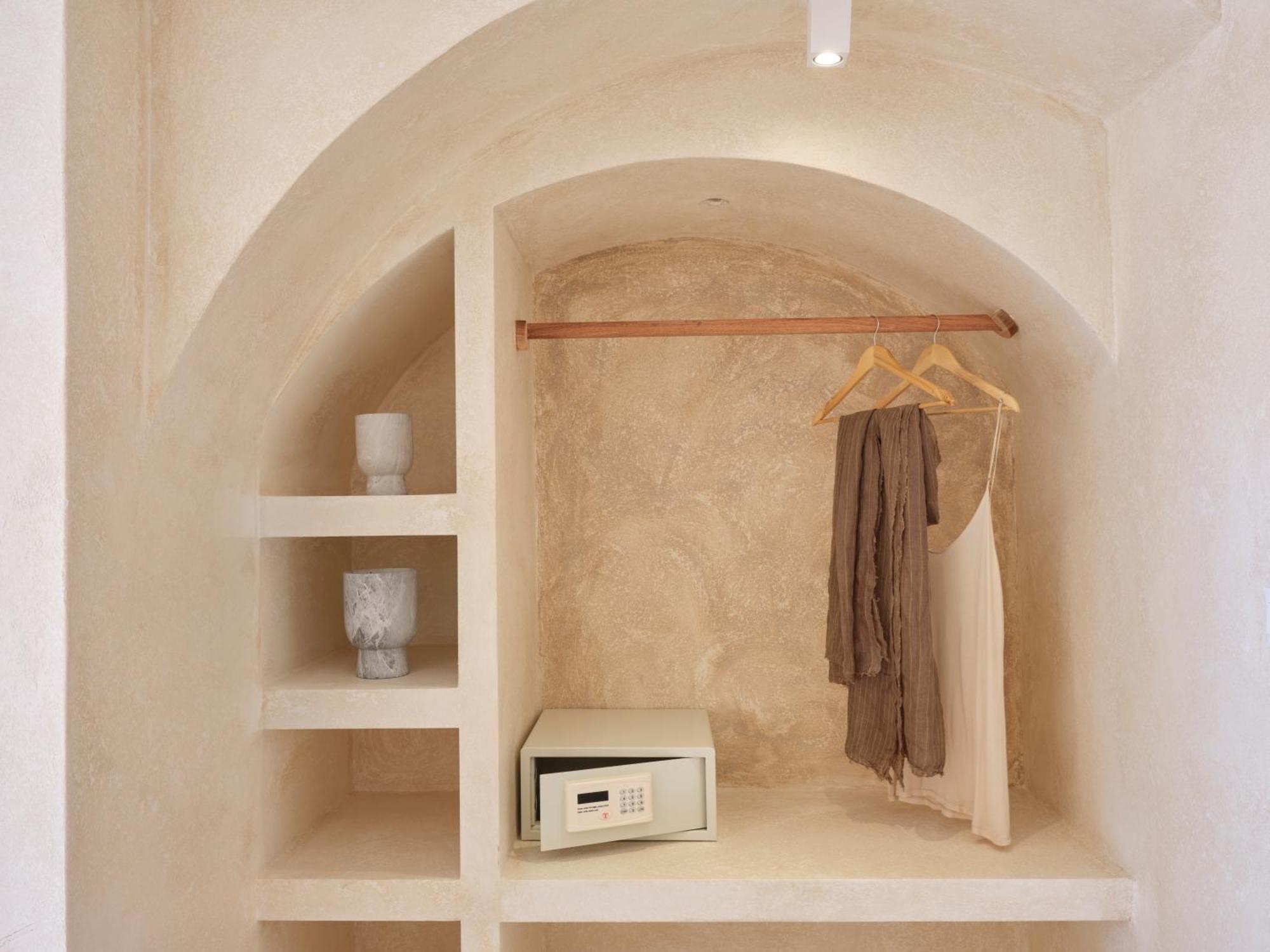 Heyday Luxury Suites Perissa  Bagian luar foto