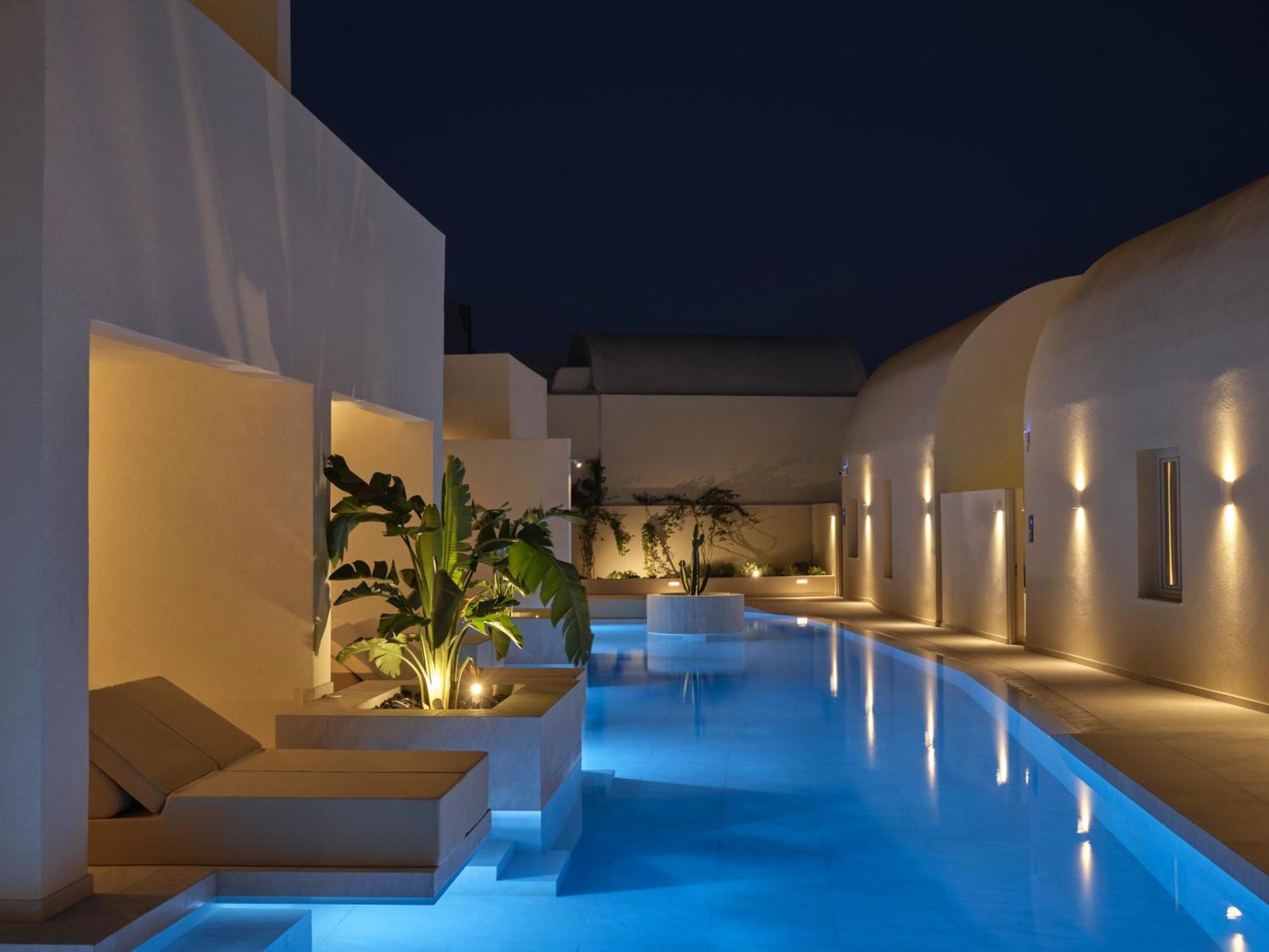 Heyday Luxury Suites Perissa  Bagian luar foto