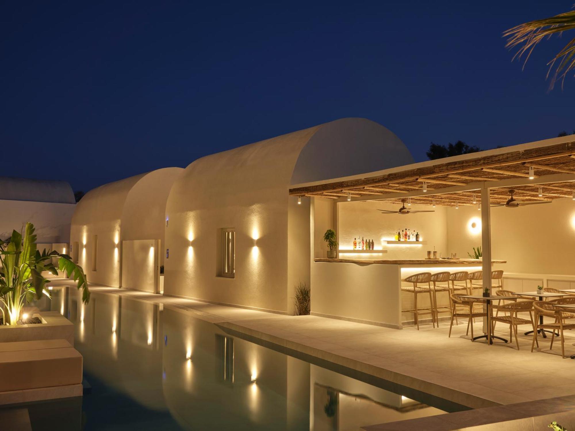 Heyday Luxury Suites Perissa  Bagian luar foto