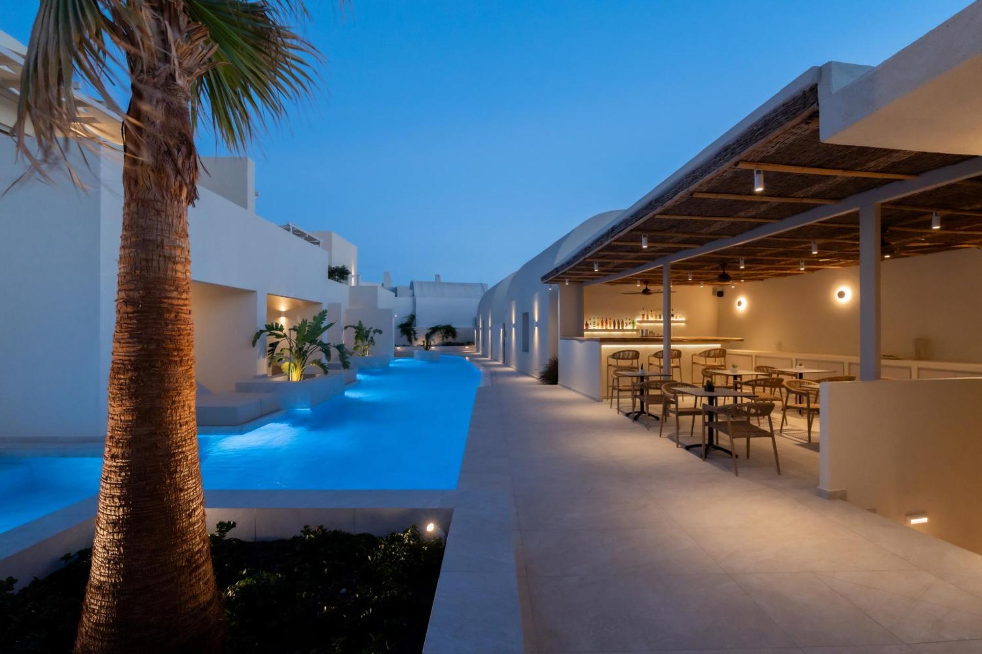 Heyday Luxury Suites Perissa  Bagian luar foto