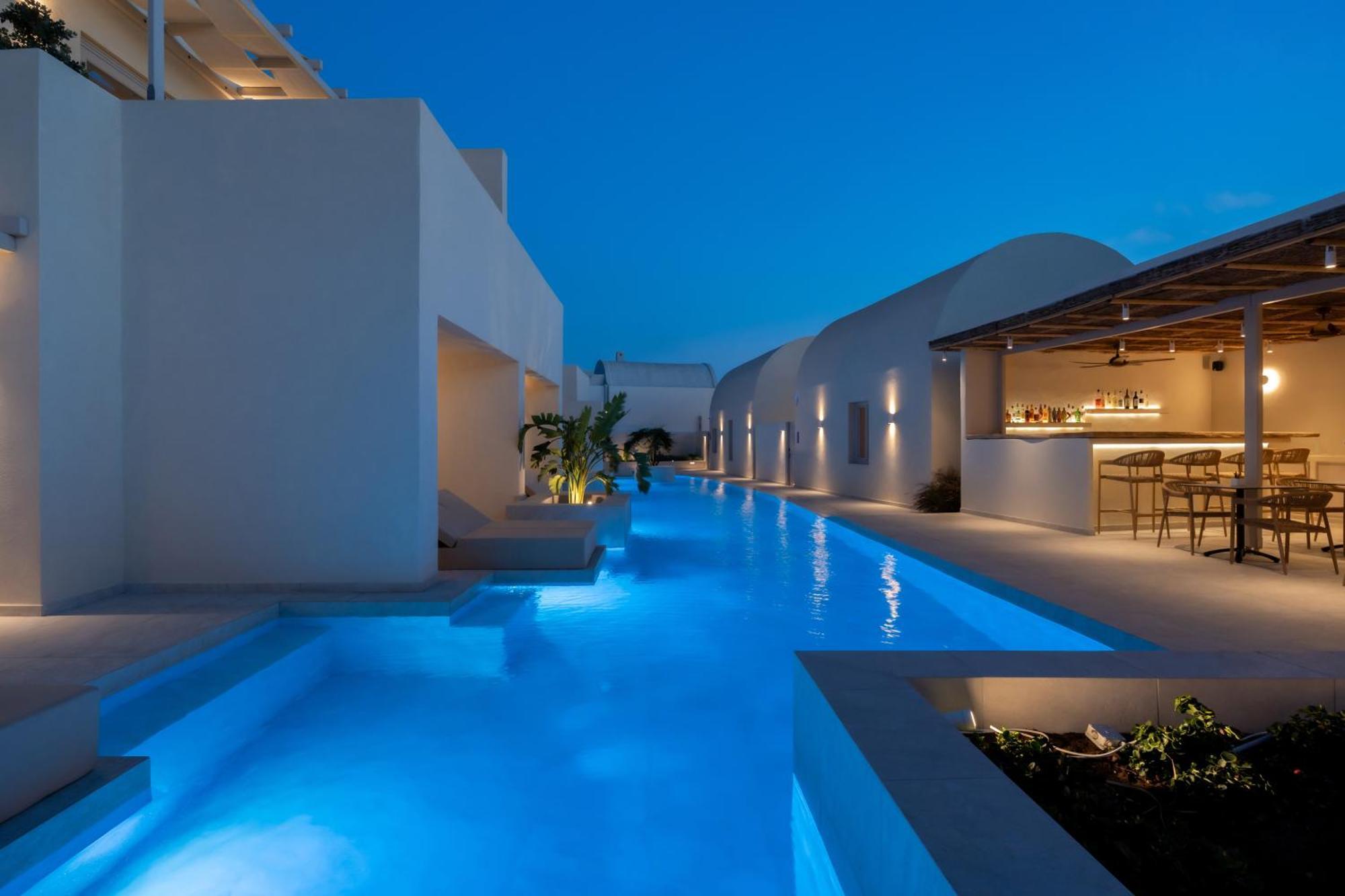 Heyday Luxury Suites Perissa  Bagian luar foto