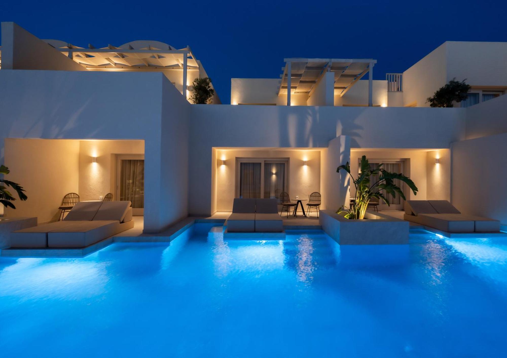 Heyday Luxury Suites Perissa  Bagian luar foto