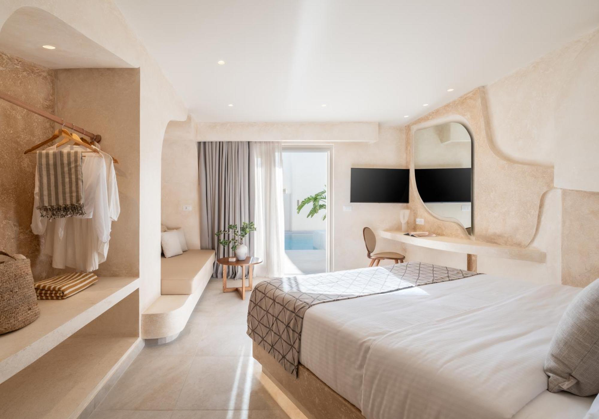 Heyday Luxury Suites Perissa  Bagian luar foto