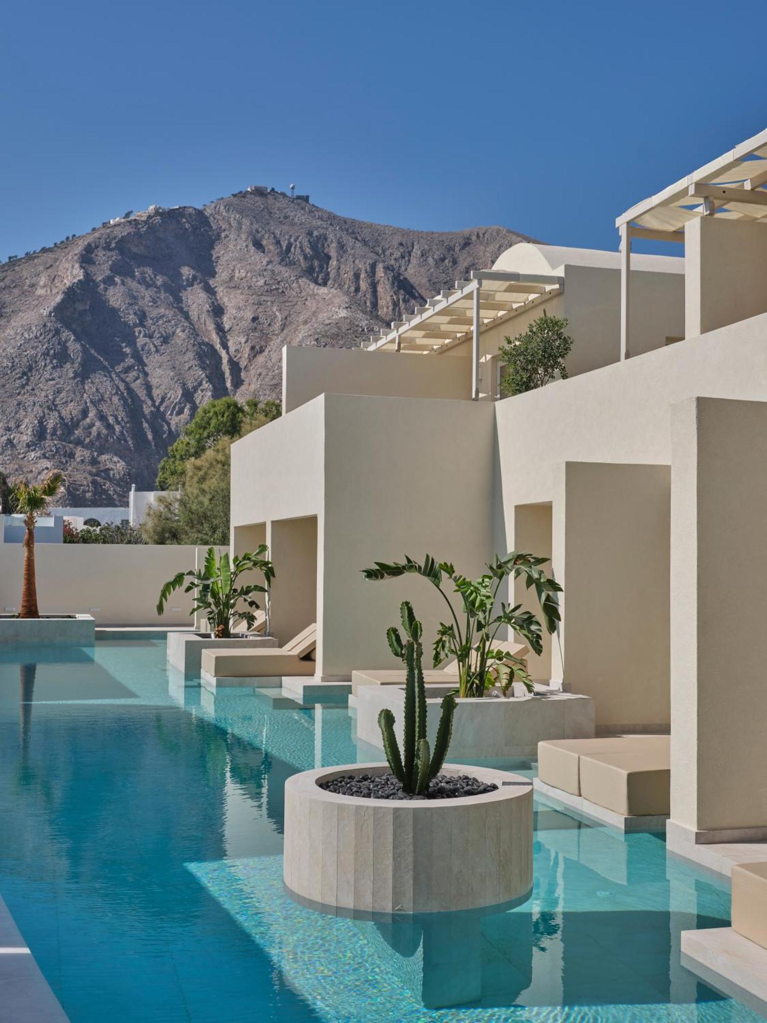 Heyday Luxury Suites Perissa  Bagian luar foto